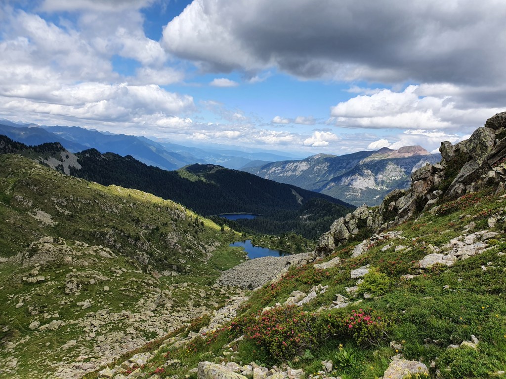 Tre Laghi visti scendendo dalla Bocchetta dei Tre Laghi