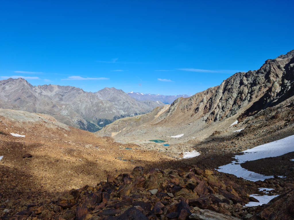 Panorama sulla Val Martello dal Passo Saènt